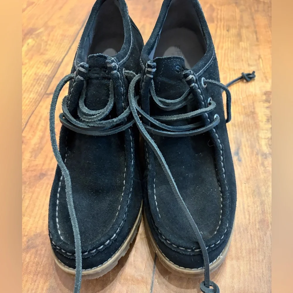 Sperry elegant black